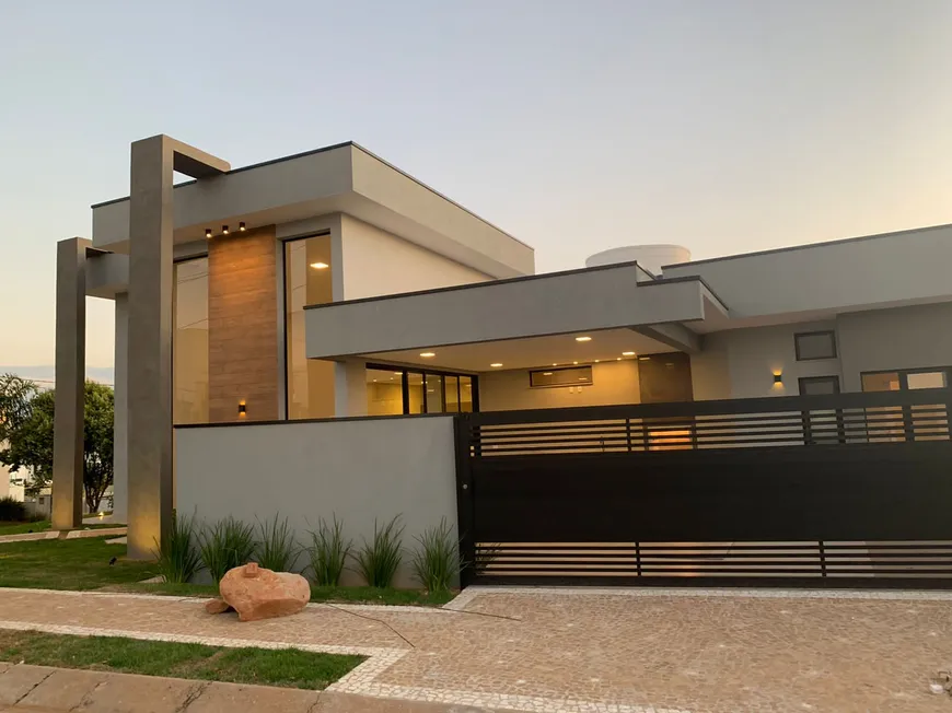 Foto 1 de Casa de Condomínio com 3 Quartos à venda, 200m² em Swiss Park, Campinas