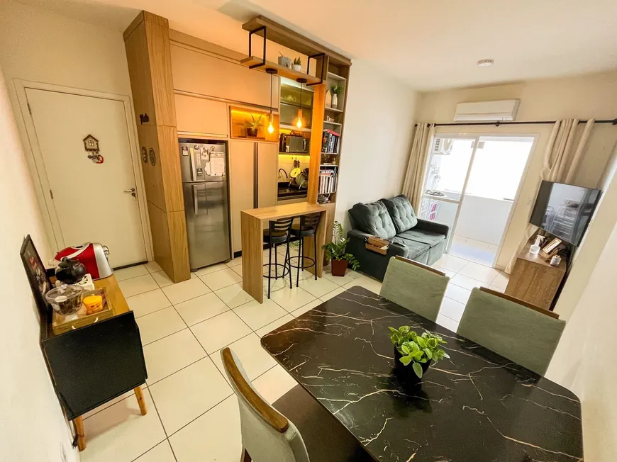 Foto 1 de Apartamento com 2 Quartos à venda, 64m² em São Luiz, Criciúma