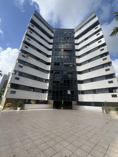 Foto 1 de Apartamento com 3 Quartos para alugar, 194m² em Meireles, Fortaleza