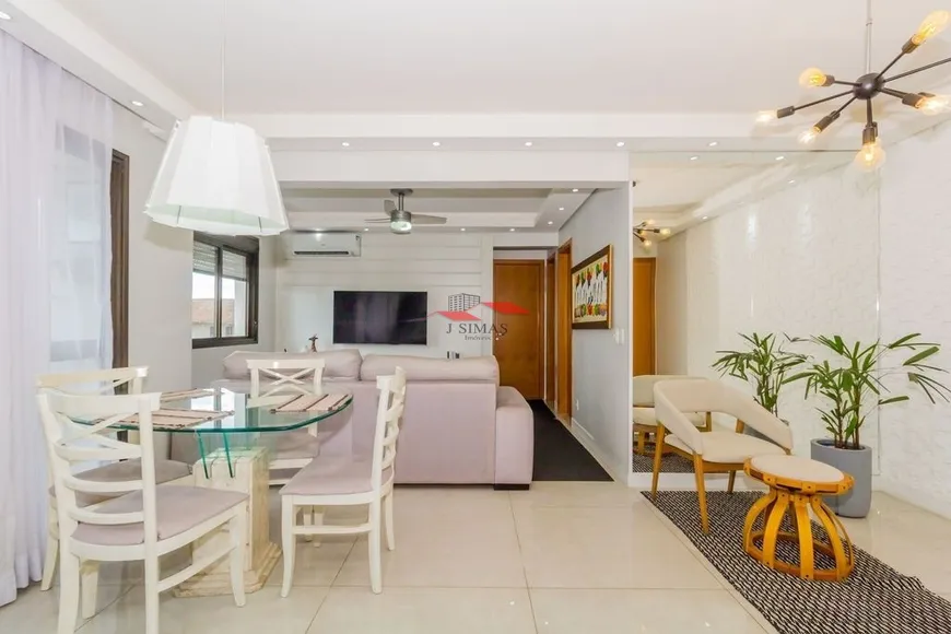 Foto 1 de Apartamento com 3 Quartos à venda, 72m² em Santa Maria Goretti, Porto Alegre