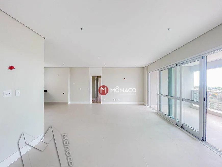 Foto 1 de Apartamento com 3 Quartos à venda, 161m² em Centro, Cambé