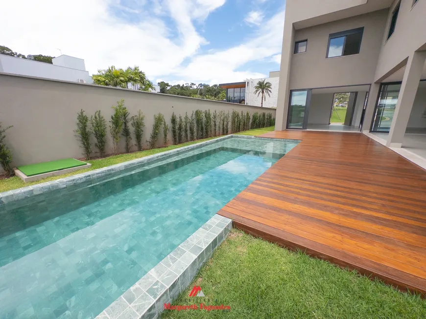 Foto 1 de Casa de Condomínio com 5 Quartos à venda, 470m² em ALPHAVILLE GOIAS , Goiânia