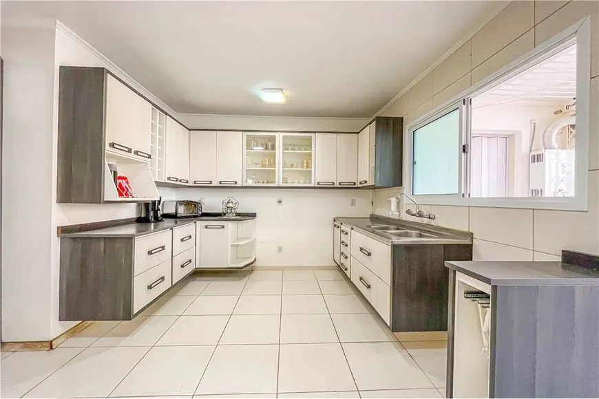 Foto 1 de Apartamento com 3 Quartos à venda, 96m² em São Geraldo, Porto Alegre