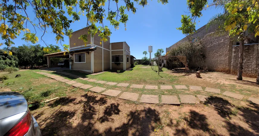 Foto 1 de Fazenda/Sítio com 3 Quartos à venda, 185m² em Area Rural de Fernandopolis, Fernandópolis