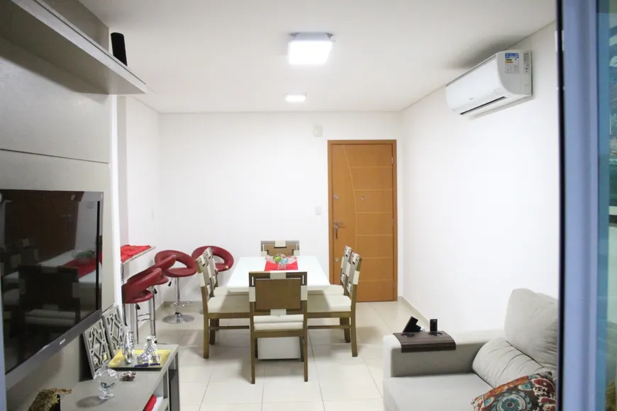 Foto 1 de Apartamento com 3 Quartos à venda, 76m² em Parque Dez de Novembro, Manaus