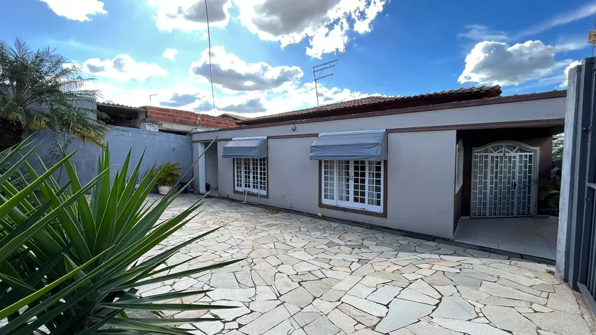 Foto 1 de Casa de Condomínio com 4 Quartos à venda, 370m² em Vicente Pires, Brasília