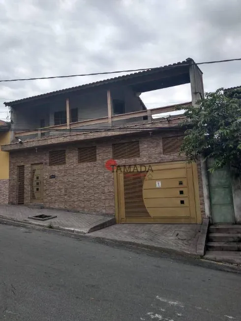 Foto 1 de Sobrado com 4 Quartos à venda, 200m² em Jardim Guaracy, Guarulhos