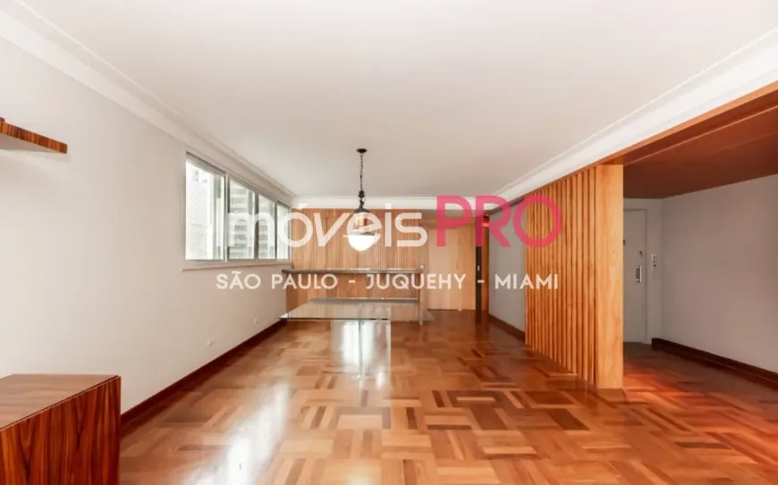 Foto 1 de Apartamento com 3 Quartos à venda, 198m² em Itaim Bibi, São Paulo