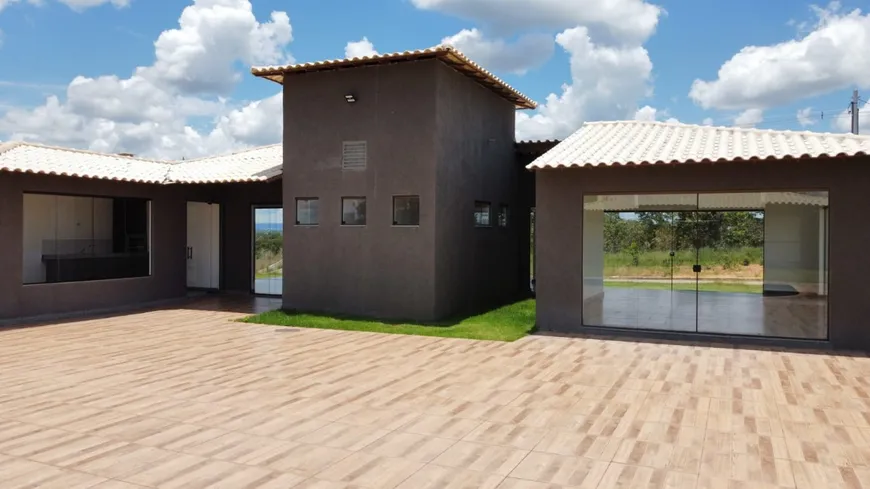 Foto 1 de Lote/Terreno à venda, 1000m² em Centro, Jequitibá