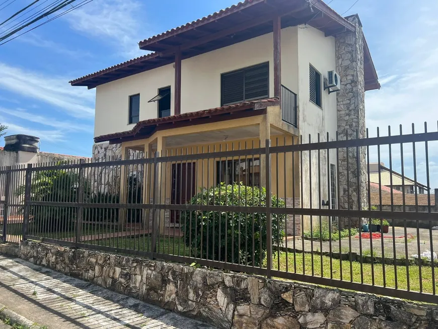 Foto 1 de Casa com 3 Quartos à venda, 320m² em Ipiranga, São José