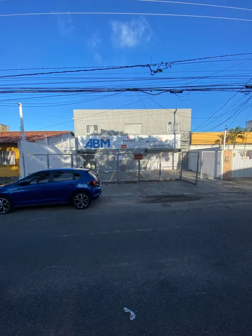 Foto 1 de Galpão/Depósito/Armazém para venda ou aluguel, 368m² em Barro Vermelho, Natal
