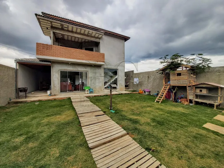 Foto 1 de Casa com 3 Quartos à venda, 120m² em Morada Dos Pássaros, Poços de Caldas