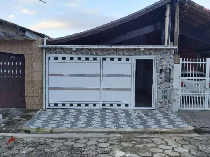 Foto 1 de Casa com 2 Quartos à venda, 80m² em Vila Caicara, Praia Grande