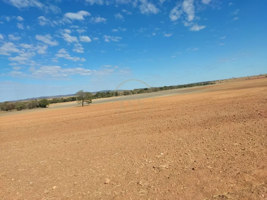 Foto 1 de Fazenda/Sítio à venda, 852m² em Zona Rural, Padre Bernardo