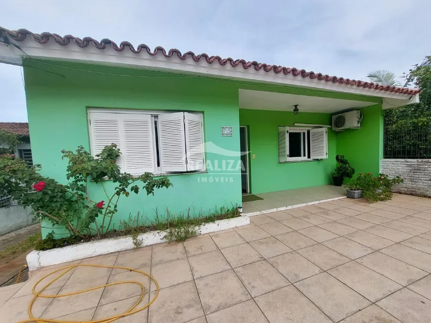 Foto 1 de Casa com 4 Quartos à venda, 222m² em Tarumã, Viamão