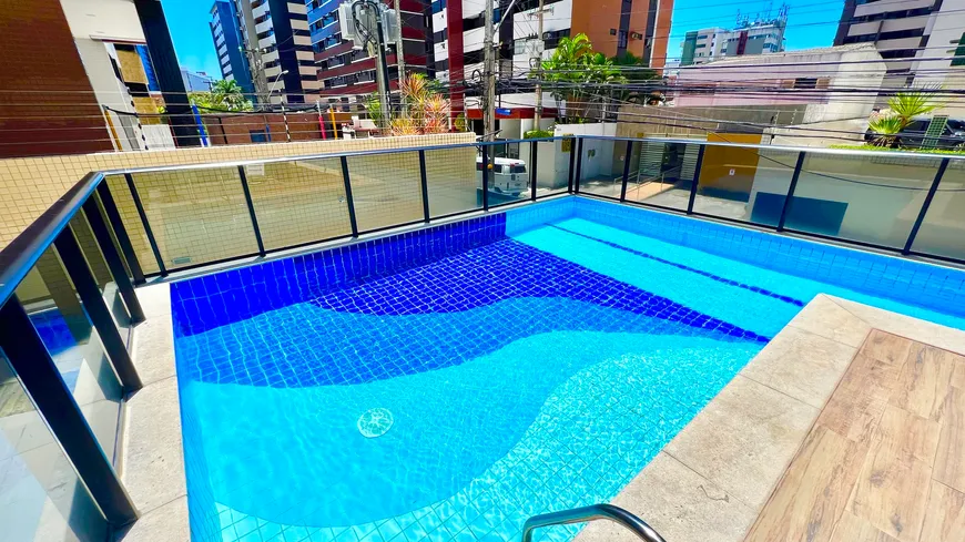 Foto 1 de Apartamento com 3 Quartos para alugar, 150m² em Ponta Verde, Maceió