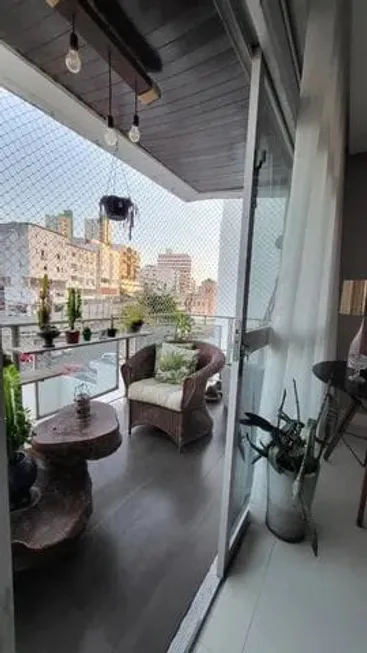 Foto 1 de Apartamento com 4 Quartos à venda, 202m² em Costa Azul, Salvador