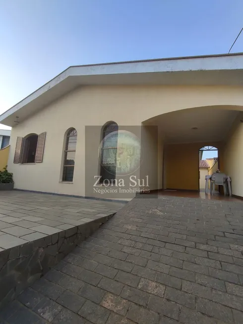 Foto 1 de Casa com 3 Quartos à venda, 210m² em Parque Bela Vista, Votorantim