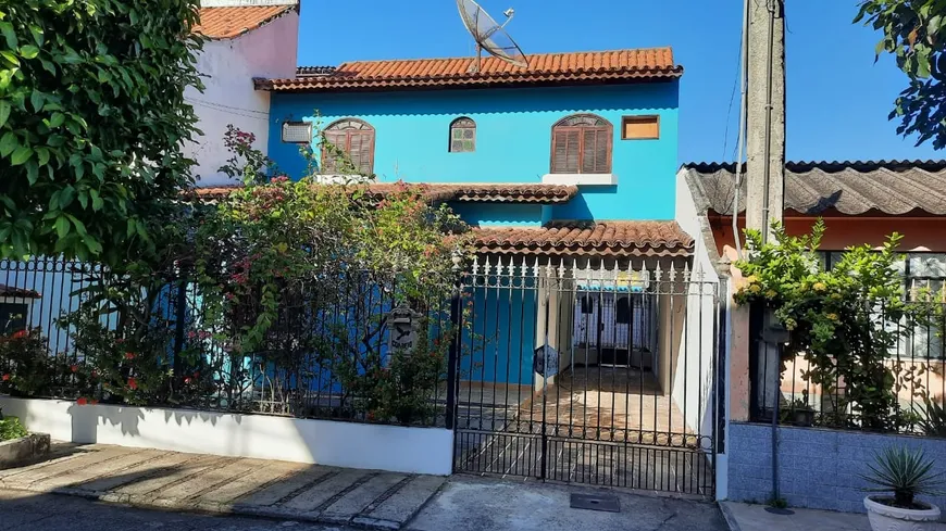 Foto 1 de Casa com 3 Quartos à venda, 270m² em Kennedy , Nova Iguaçu