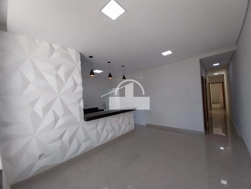 Foto 1 de Casa com 3 Quartos à venda, 80m² em Nova Serrana, Sete Lagoas