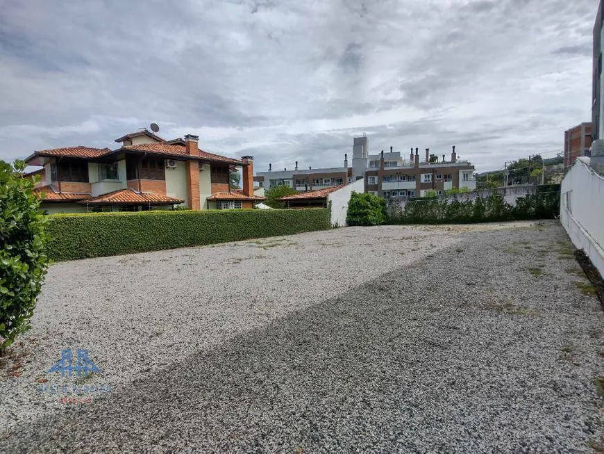 Foto 1 de Lote/Terreno à venda, 477m² em Córrego Grande, Florianópolis