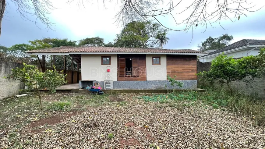 Foto 1 de Casa com 4 Quartos à venda, 162m² em Granja Viana, Carapicuíba