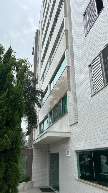 Foto 1 de Apartamento com 4 Quartos à venda, 147m² em União, Belo Horizonte