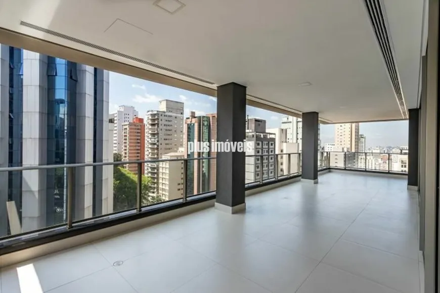 Foto 1 de Apartamento com 3 Quartos à venda, 270m² em Jardim Paulista, São Paulo