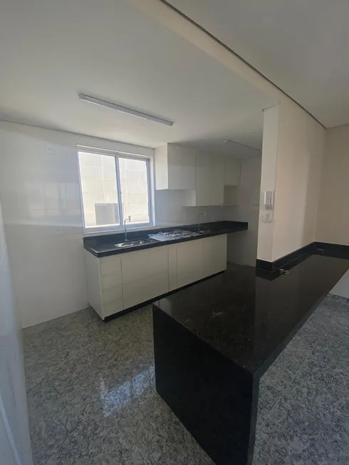 Foto 1 de Apartamento com 1 Quarto para alugar, 38m² em Santa Efigênia, Belo Horizonte