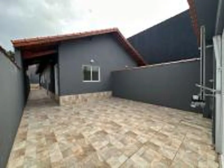 Foto 1 de Casa com 2 Quartos à venda, 56m² em Suarão, Itanhaém