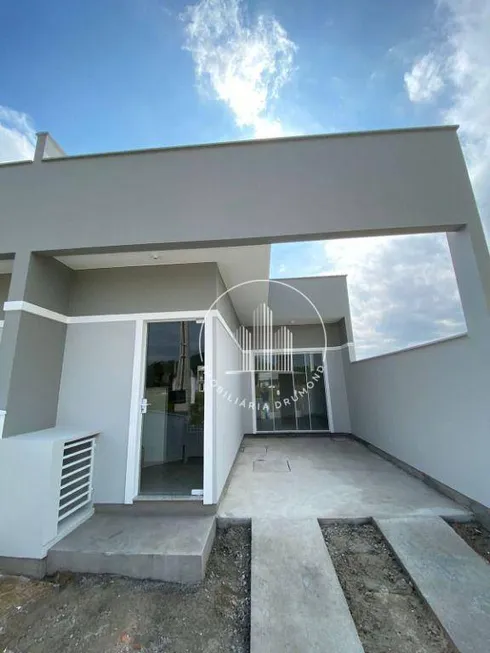 Foto 1 de Casa com 2 Quartos à venda, 56m² em Forquilhas, São José