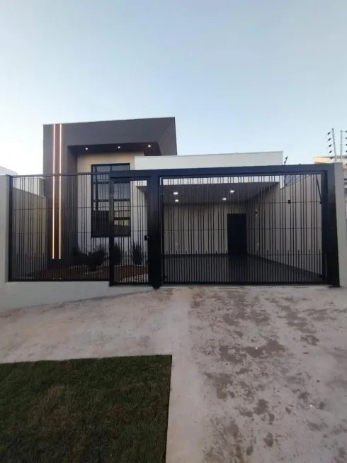 Foto 1 de Casa com 3 Quartos à venda, 100m² em Jardim Pilar, Maringá
