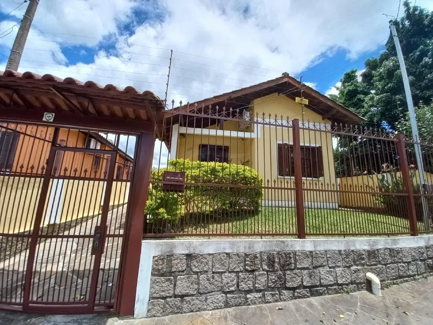 Foto 1 de Casa com 2 Quartos à venda, 200m² em Sitio São José, Viamão