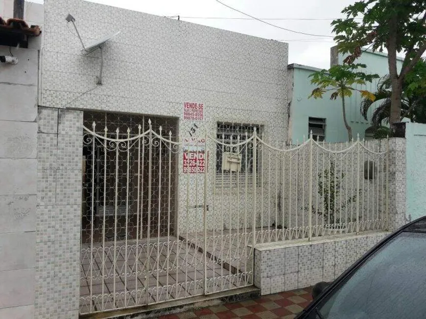 Foto 1 de Casa com 4 Quartos à venda, 165m² em Cirurgia, Aracaju