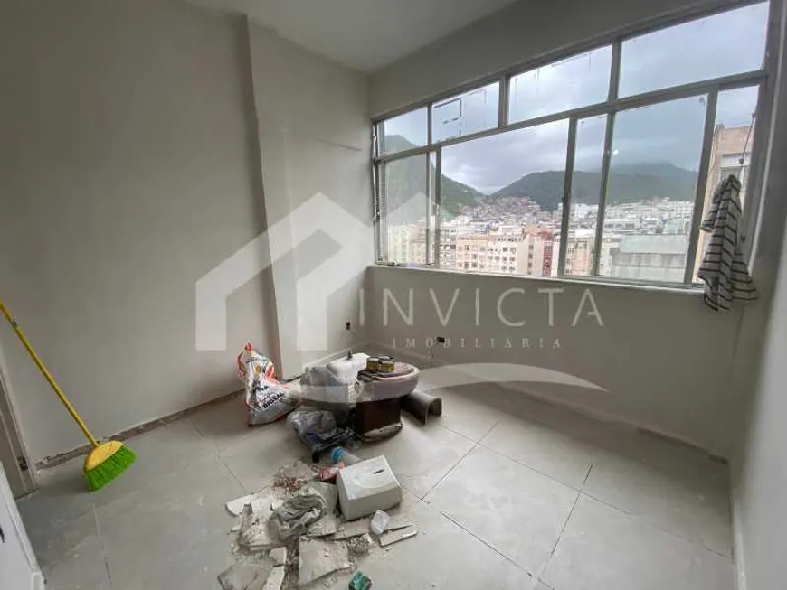 Foto 1 de Apartamento com 1 Quarto à venda, 40m² em Copacabana, Rio de Janeiro