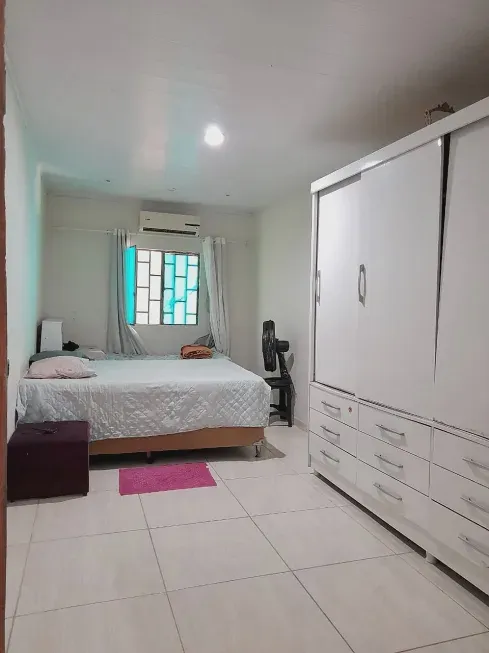 Foto 1 de Casa com 2 Quartos à venda, 70m² em Imbuí, Salvador