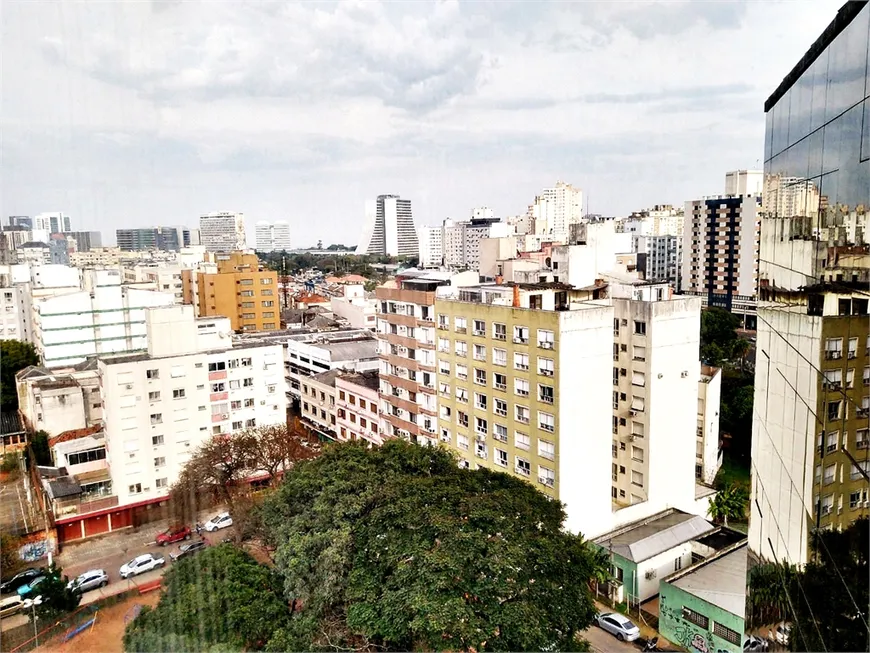 Foto 1 de Sala Comercial para venda ou aluguel, 660m² em Praia de Belas, Porto Alegre