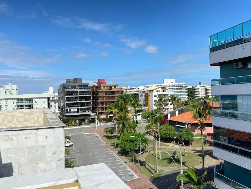 Foto 1 de Cobertura com 2 Quartos para alugar, 128m² em Algodoal, Cabo Frio