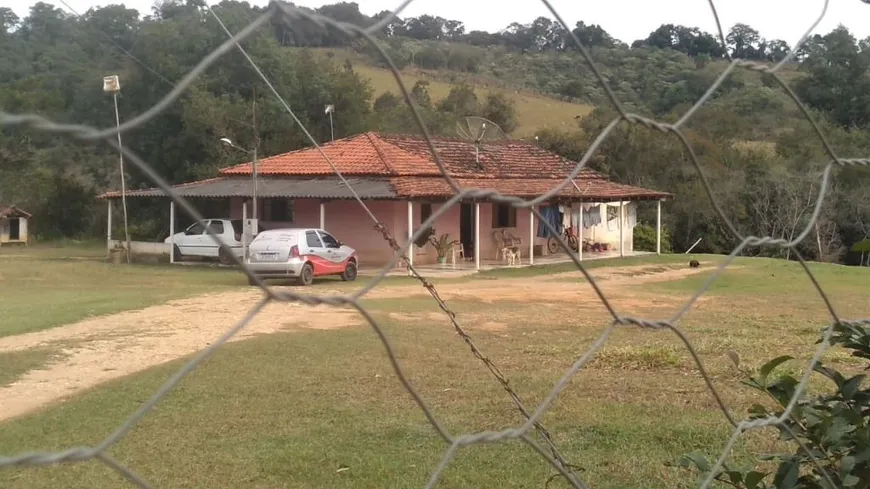 Foto 1 de Fazenda/Sítio com 3 Quartos à venda, 6000m² em Zona Rural, Ouro Fino