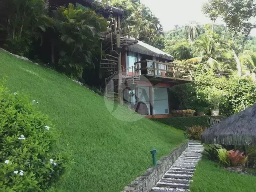 Foto 1 de Casa com 6 Quartos à venda, 450m² em Colégio Naval, Angra dos Reis