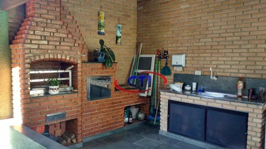 Foto 1 de Casa de Condomínio com 3 Quartos à venda, 200m² em Barro Branco, Ribeirão Pires