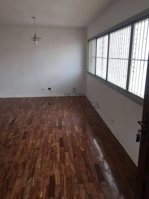 Foto 1 de Apartamento com 3 Quartos à venda, 117m² em Vila Adyana, São José dos Campos