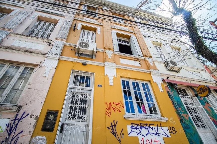 Foto 1 de Casa com 4 Quartos à venda, 200m² em Centro Histórico, Porto Alegre