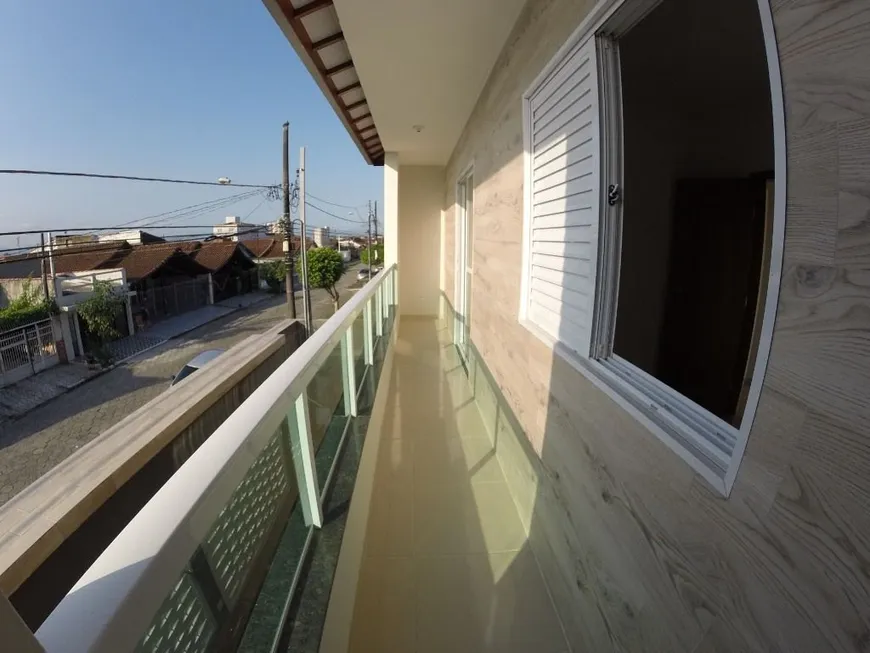 Foto 1 de Casa com 2 Quartos à venda, 61m² em Vila Tupi, Praia Grande