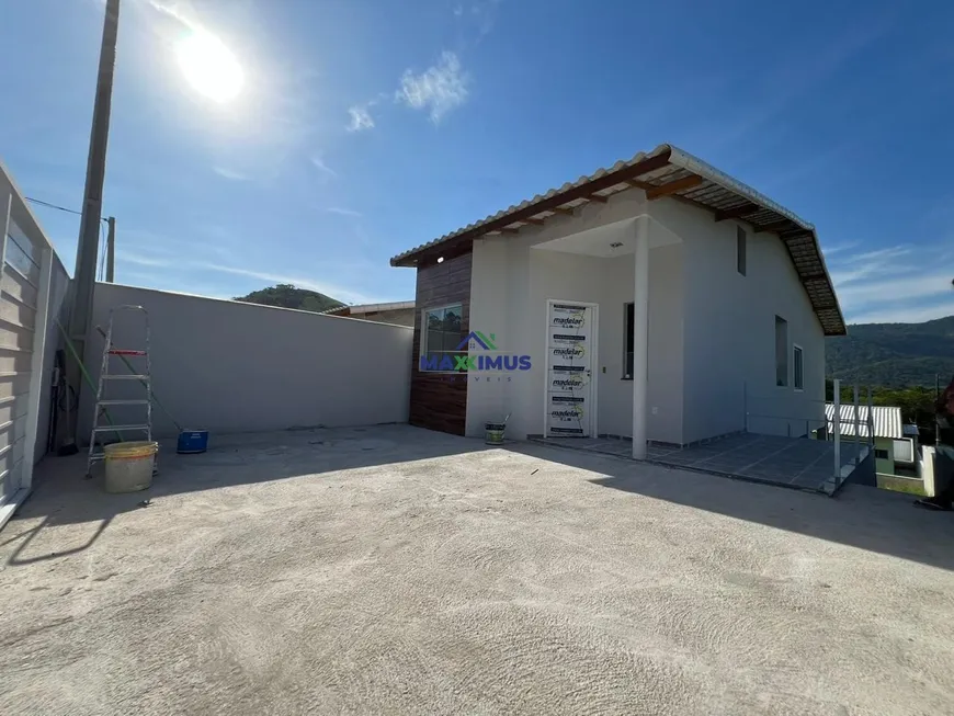 Foto 1 de Casa com 2 Quartos à venda, 80m² em Raphaville, Maricá