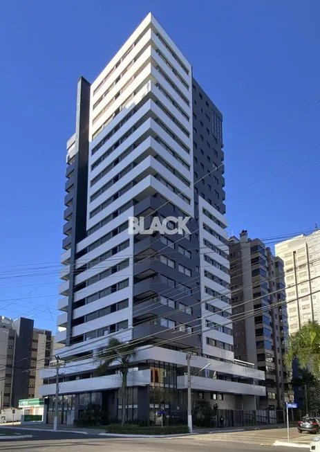 Foto 1 de Apartamento com 3 Quartos à venda, 162m² em Centro, Torres