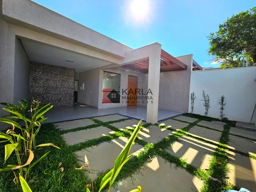 Foto 1 de Casa com 3 Quartos à venda, 145m² em Shalimar, Lagoa Santa