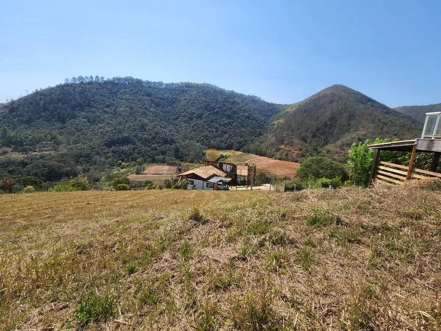 Foto 1 de Lote/Terreno à venda, 352m² em Sebastiana, Teresópolis