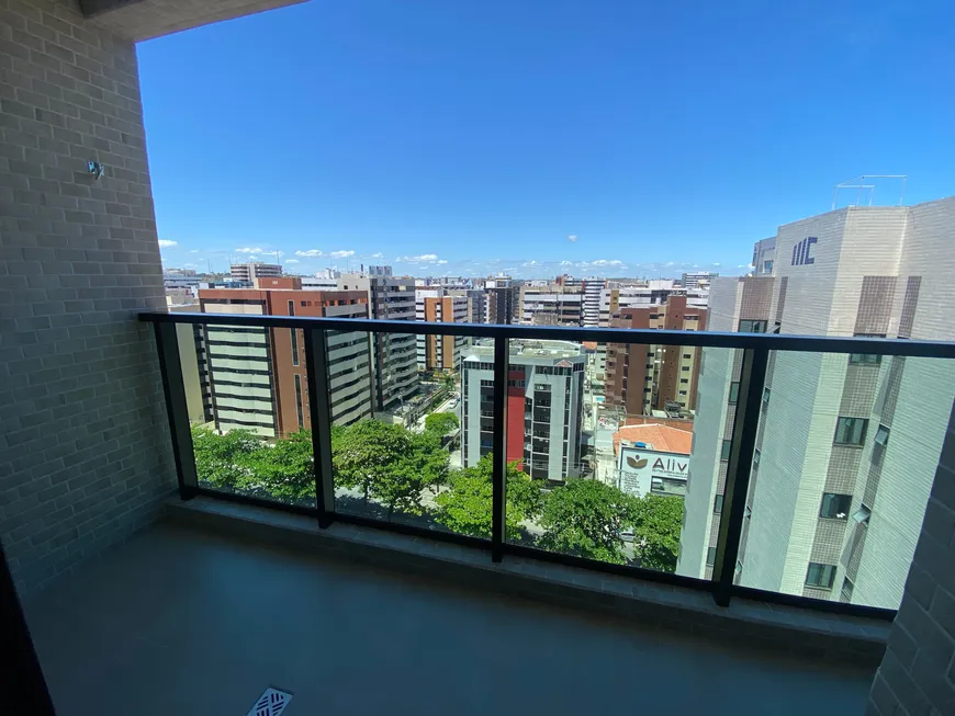 Foto 1 de Apartamento com 1 Quarto à venda, 40m² em Ponta Verde, Maceió