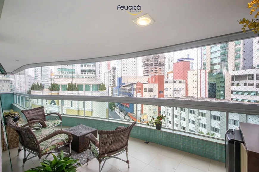 Foto 1 de com 4 Quartos à venda, 503m² em Centro, Balneário Camboriú